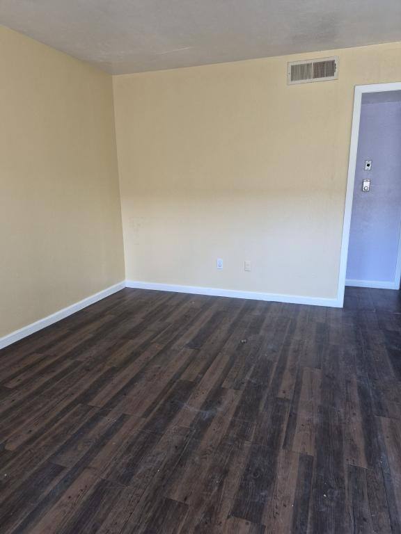 Apartment for rent at 3635 Bolivar Dr #208, Dallas, TX 75220