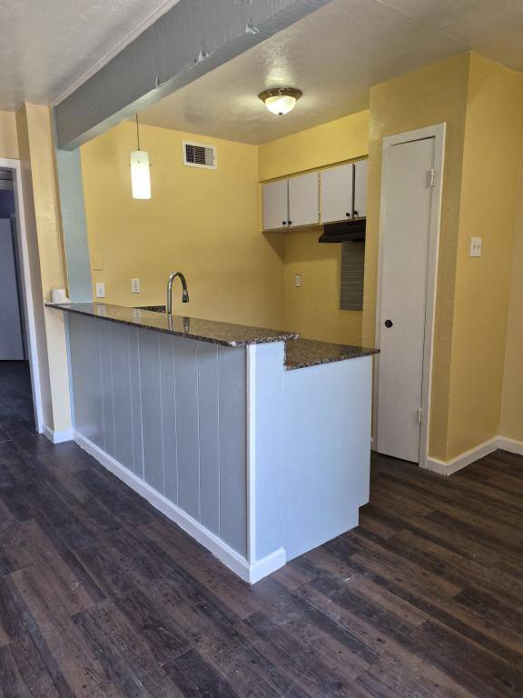 Apartment for rent at 3635 Bolivar Dr #208, Dallas, TX 75220