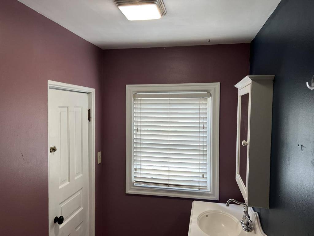 Apartment for rent at 1005 W Augusta Ave, Spokane, WA 99205