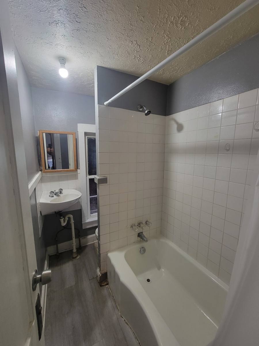 Apartment for rent at 55 Cotter Ave #5, Akron, OH 44305
