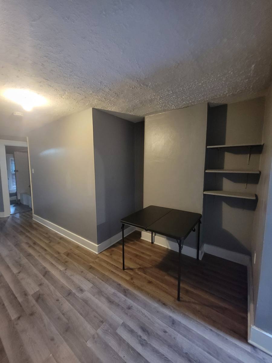 Apartment for rent at 55 Cotter Ave #5, Akron, OH 44305