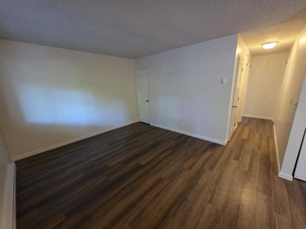 Apartment for rent at 140 Lewis Ave, Grants Pass, OR 97527