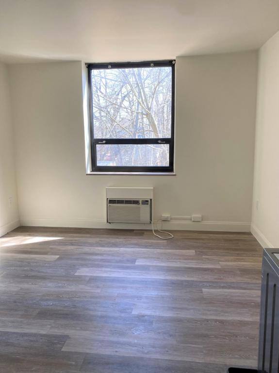 Apartment for rent at 610 Abbot Rd, East Lansing, MI 48823