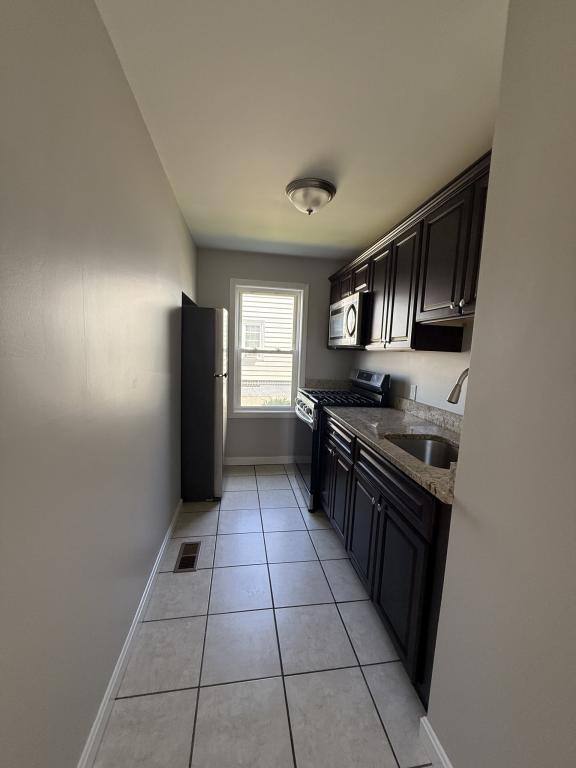 Apartment for rent at 237 Orange St, Fall River, MA 02720