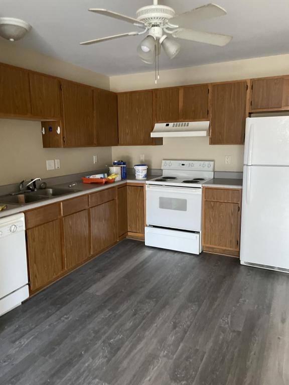 Apartment for rent at 1404 Greene St #29, Adel, IA 50003