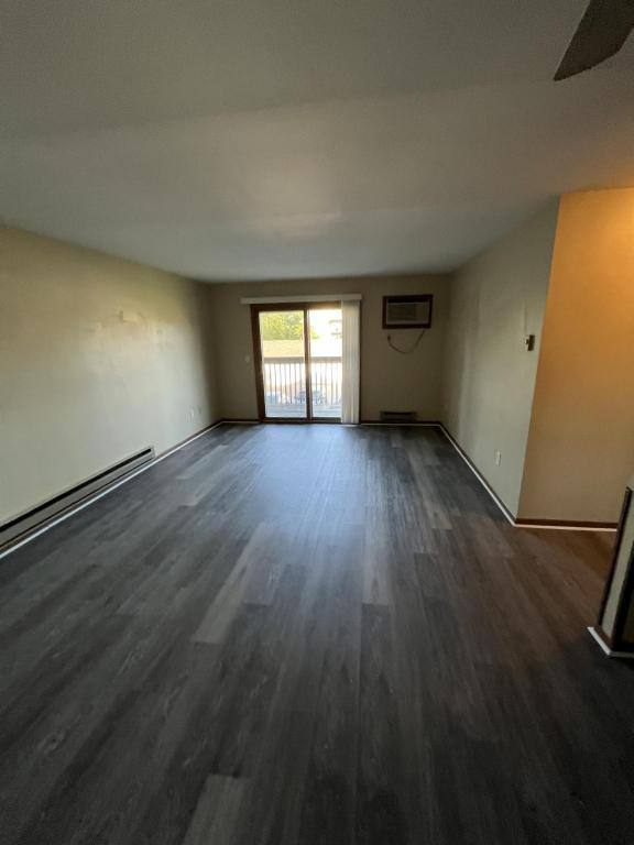 Apartment for rent at 1404 Greene St #29, Adel, IA 50003