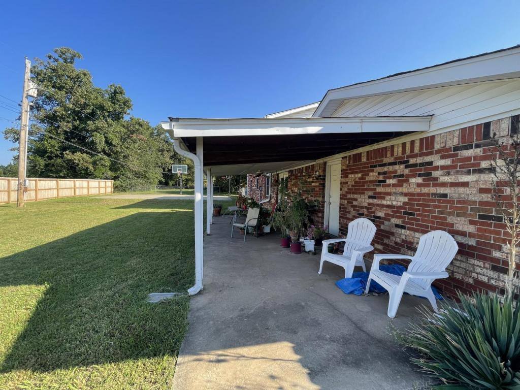 House for rent at 1551 N Heritage Lane, Tahlequah, OK 74464