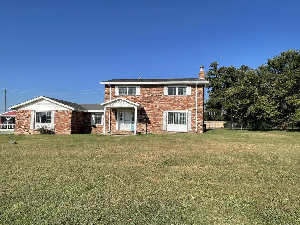 House for rent at 1551 N Heritage Lane, Tahlequah, OK 74464