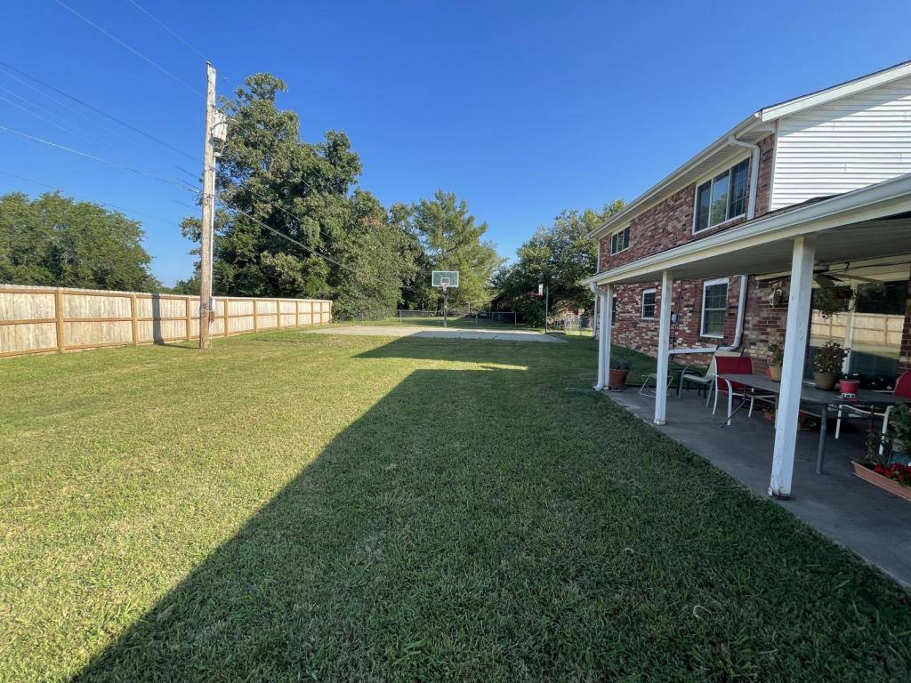 House for rent at 1551 N Heritage Lane, Tahlequah, OK 74464