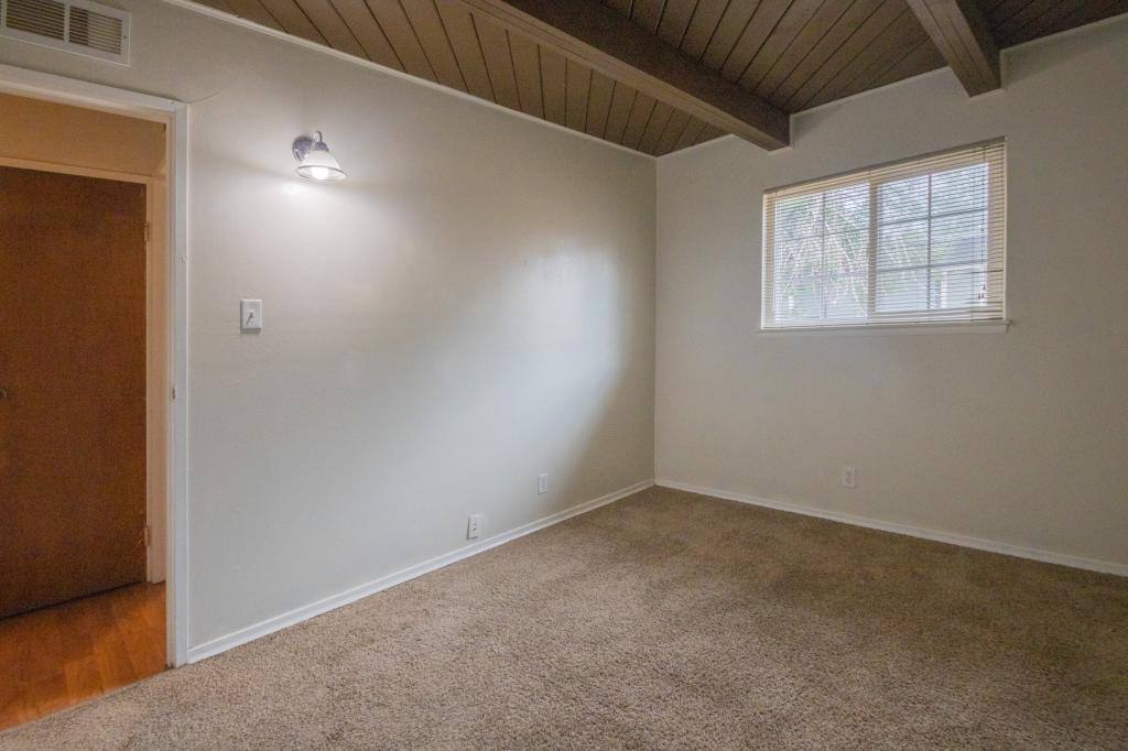 House for rent at 355 Raffetto Dr, Reno, NV 89512