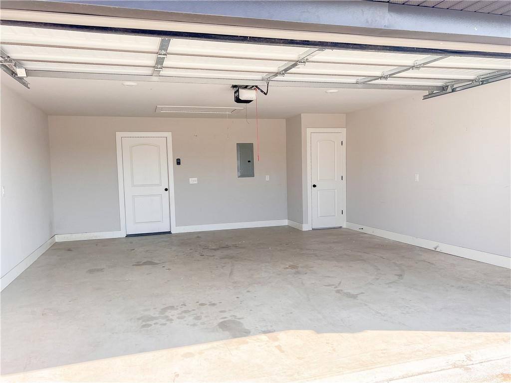 House for rent at 1052 Hampton St, Springdale, AR 72762