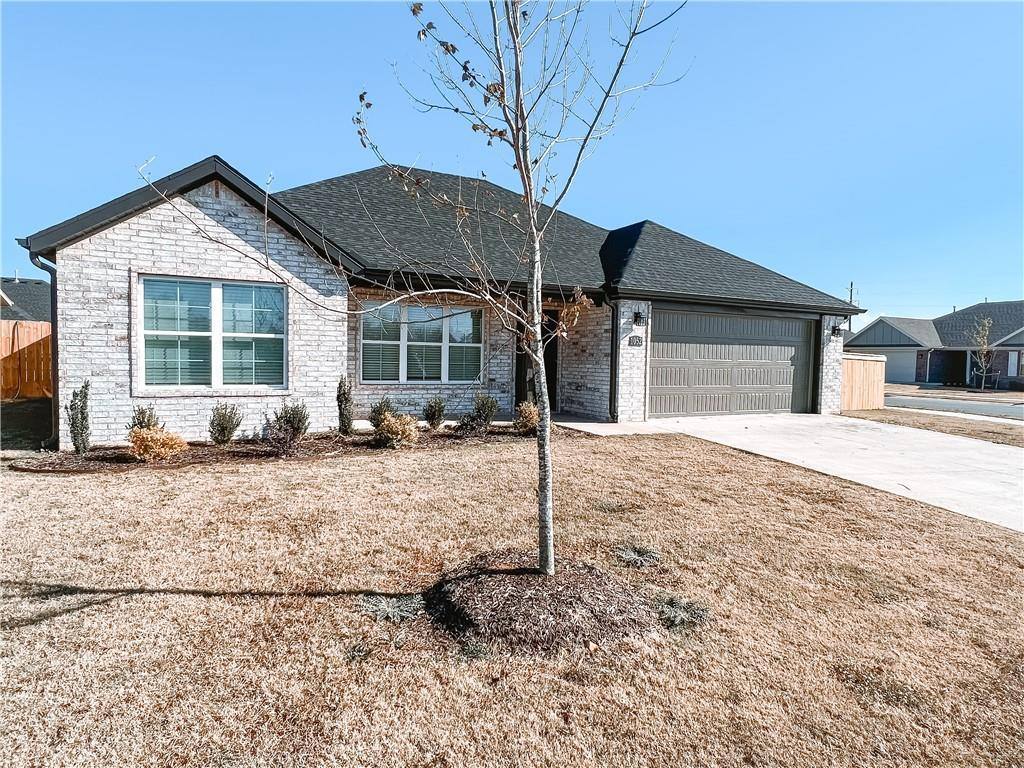 House for rent at 1052 Hampton St, Springdale, AR 72762