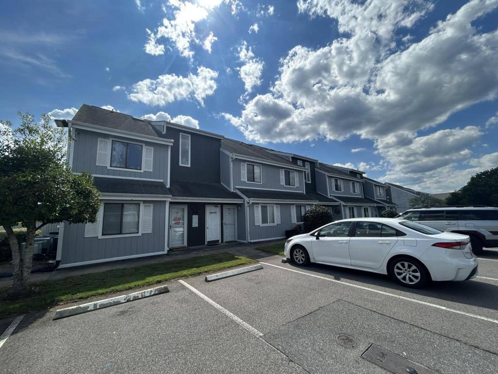 Apartment for rent at 3700 Golf Colony Lane, Little River, SC 29566