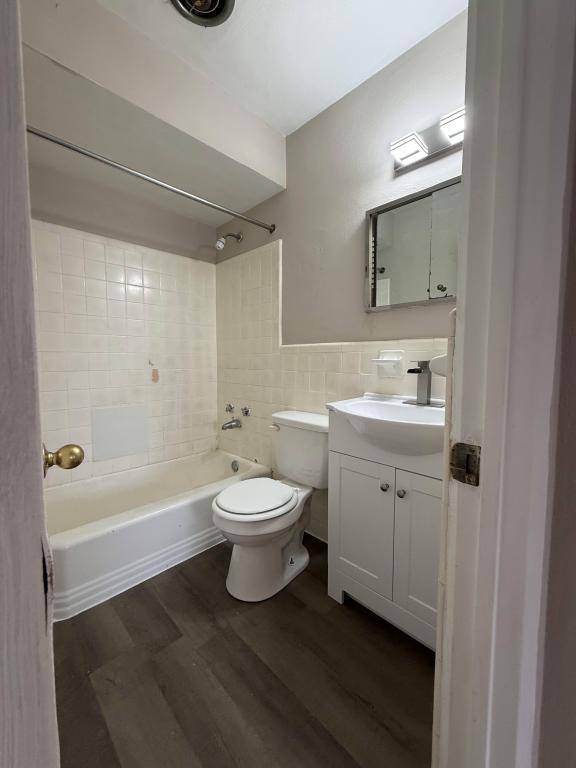 Apartment for rent at 3601 Holly Hills Blvd #19, Saint Louis, MO 63116