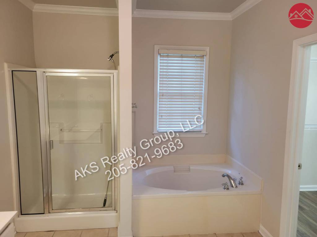 Townhouse for rent at 1214 Inverness Cove Way, Birmingham, AL 35242