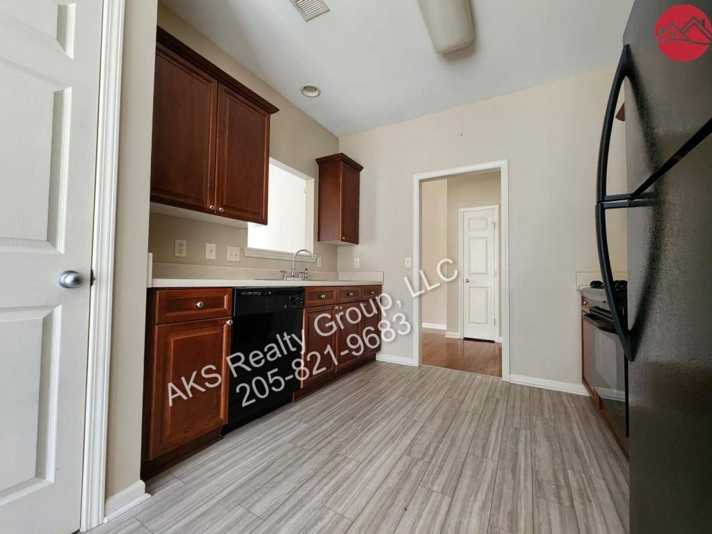 House for rent at 2045 Forest Lakes Lane, Sterrett, AL 35147