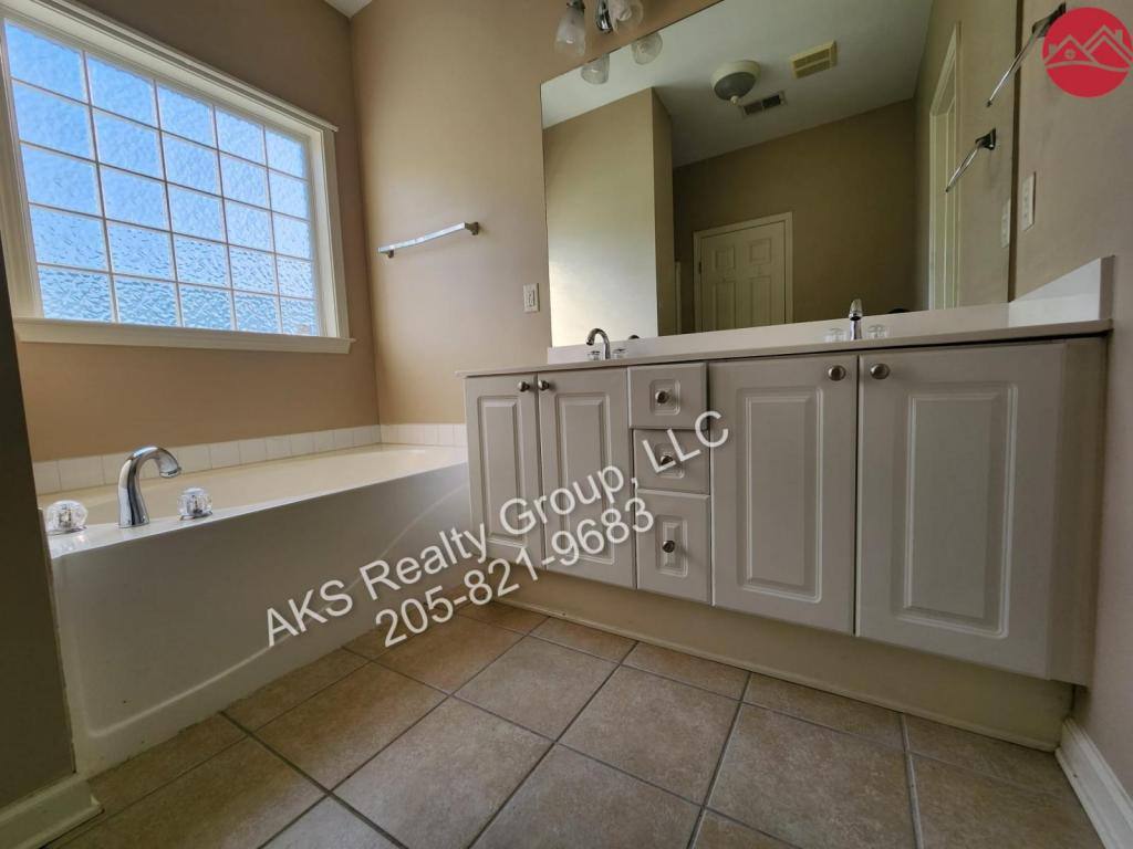 House for rent at 2045 Forest Lakes Lane, Sterrett, AL 35147