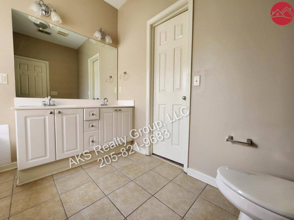 House for rent at 2045 Forest Lakes Lane, Sterrett, AL 35147