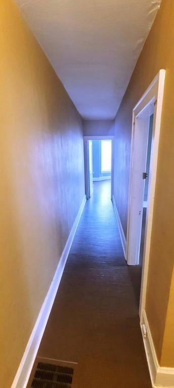 Apartment for rent at 350-1 2 E 20th Ave, Columbus, OH 43201