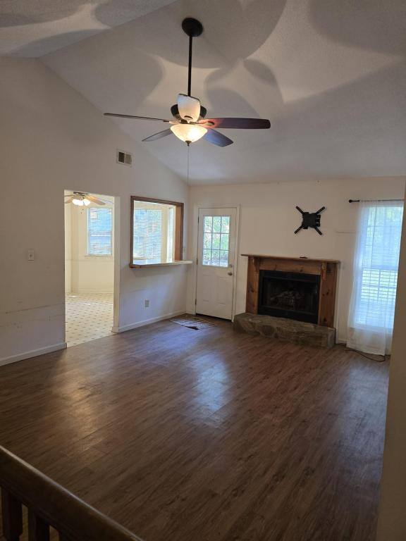 House for rent at 180 Pinewood Dr, Senoia, GA 30276