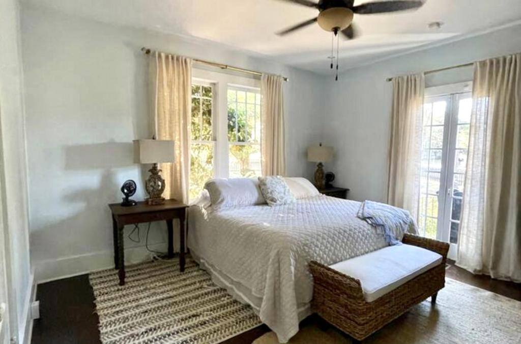 House for rent at 109 Gaston Ave, Fairhope, AL 36532