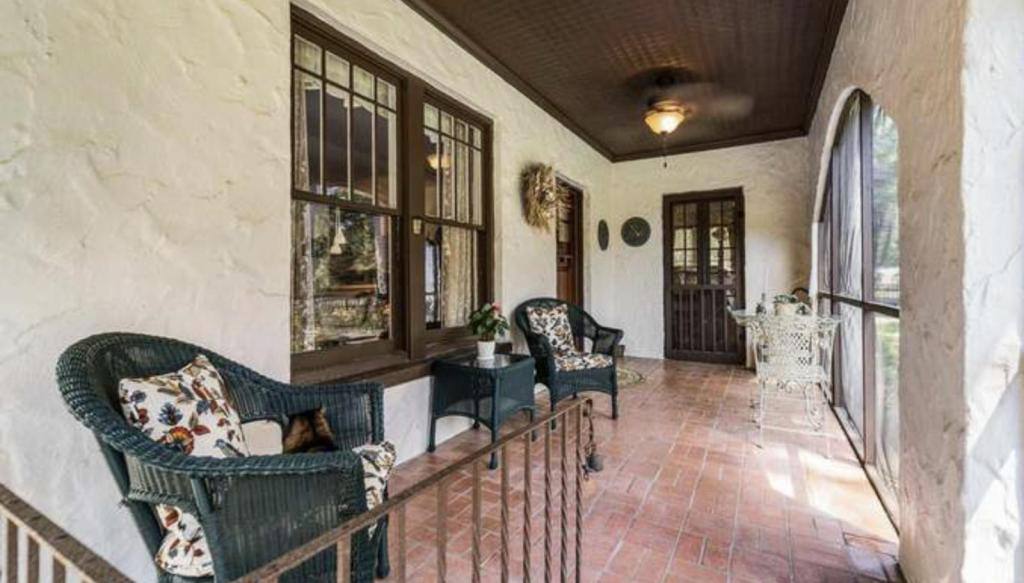 House for rent at 109 Gaston Ave, Fairhope, AL 36532