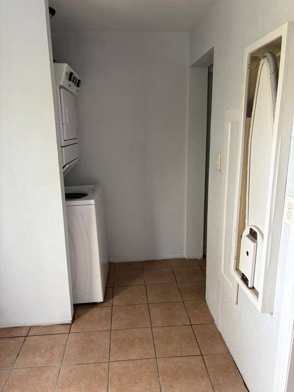 House for rent at 703 W 5th St, Muscatine, IA 52761