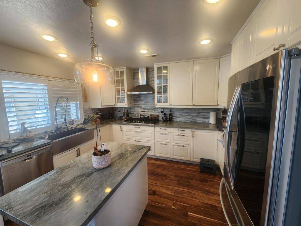 House for rent at 5034 Avenida Playa Cancun, San Diego, CA 92124