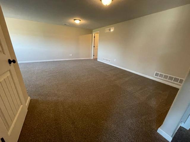 Townhouse for rent at 5270 N Cypress Circle, Wichita, KS 67226