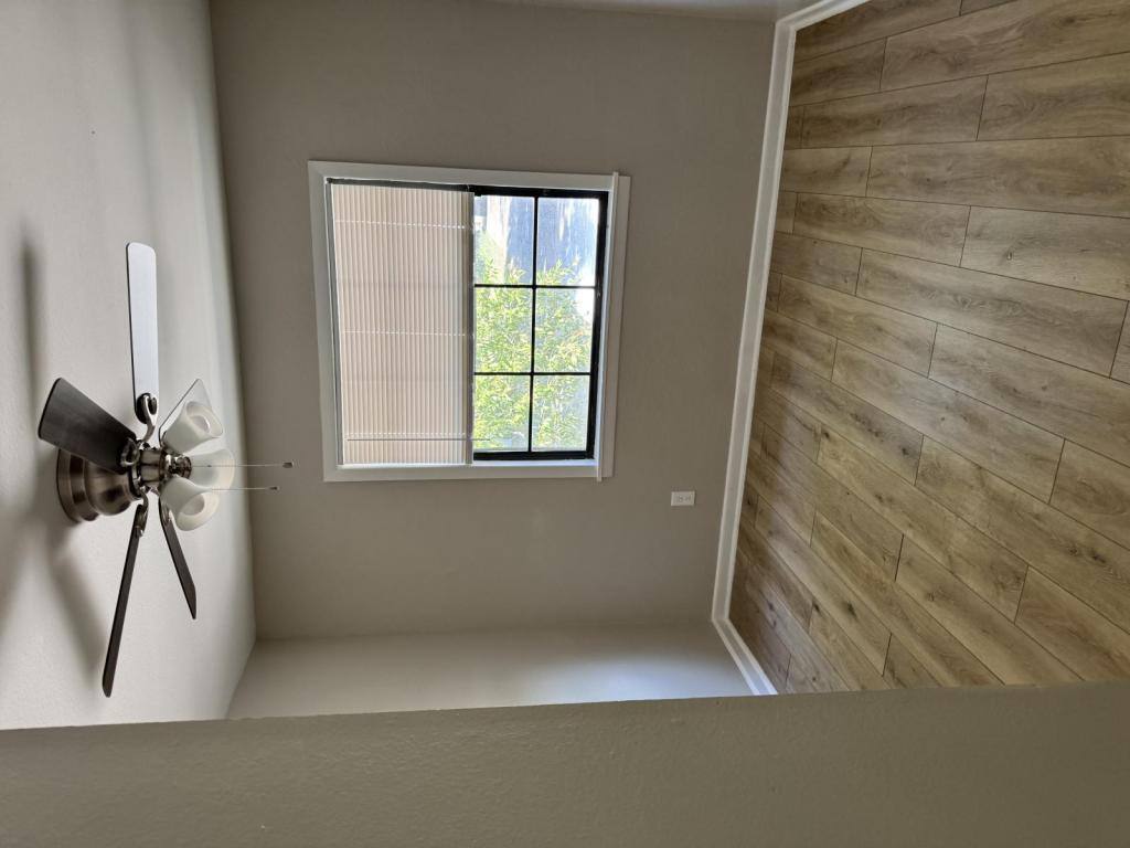 House for rent at 8427 Ridgelea St, Dallas, TX 75209