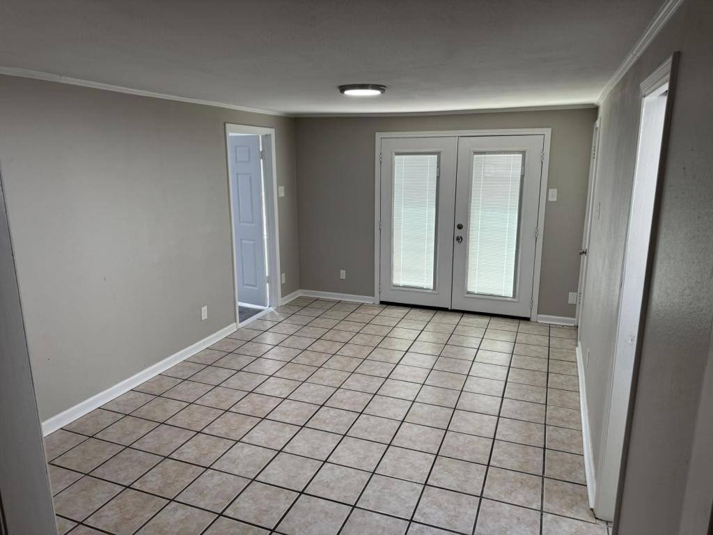 House for rent at 8427 Ridgelea St, Dallas, TX 75209