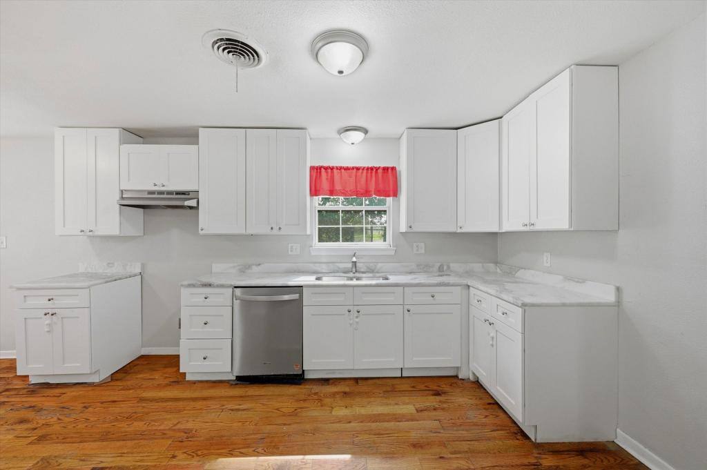 House for rent at 2521 Hickory St, Sherman, TX 75092