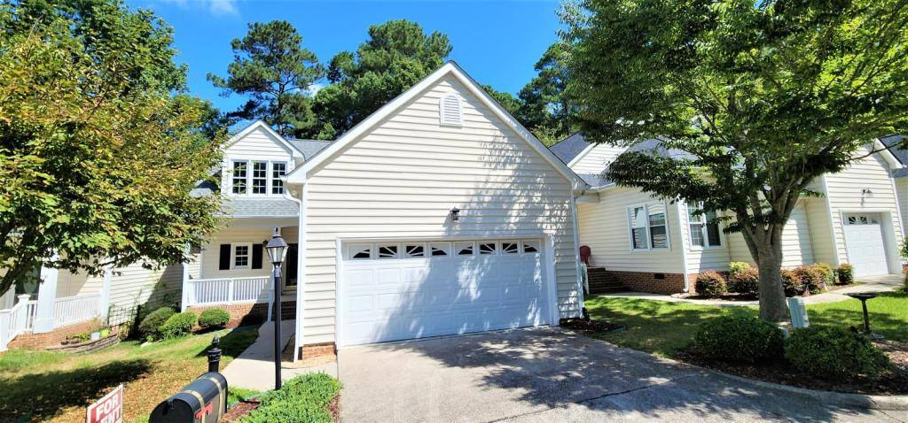 House for rent at 106 Park Oaks Court, Cary, NC 27519