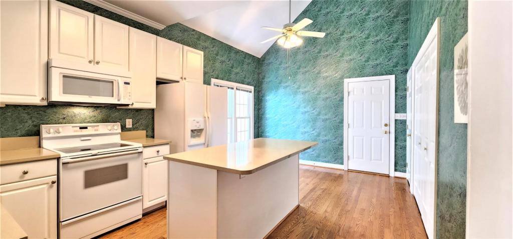 House for rent at 106 Park Oaks Court, Cary, NC 27519