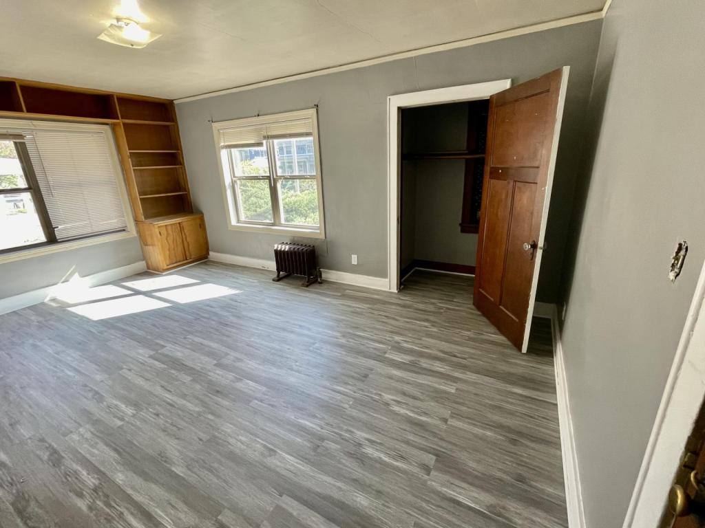 Apartment for rent at 2813 Cottage Grove Ave #2, Des Moines, IA 50311