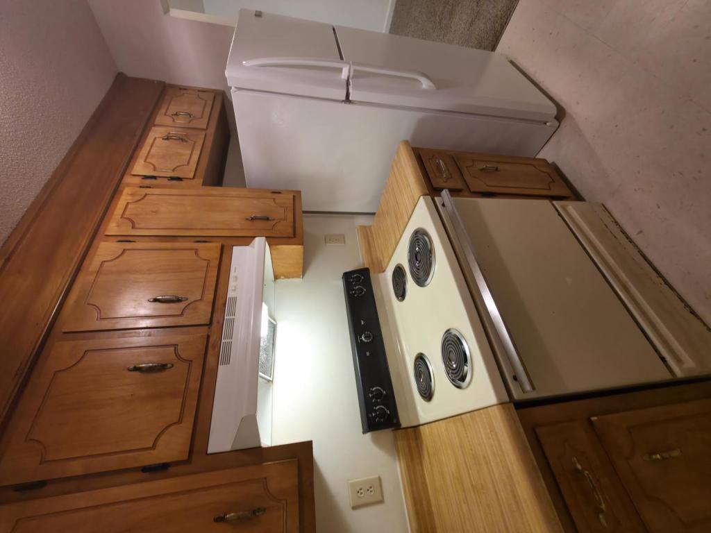 Apartment for rent at 208 Beech St, Clarksville, TN 37042