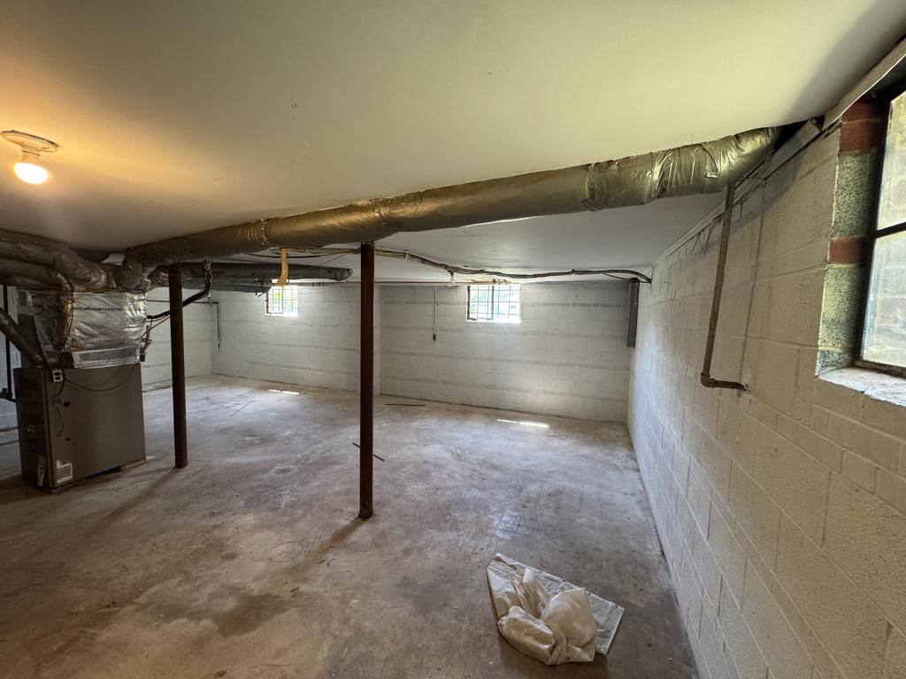 House for rent at 461 W Twenty-Sixth St, Winston Salem, NC 27105