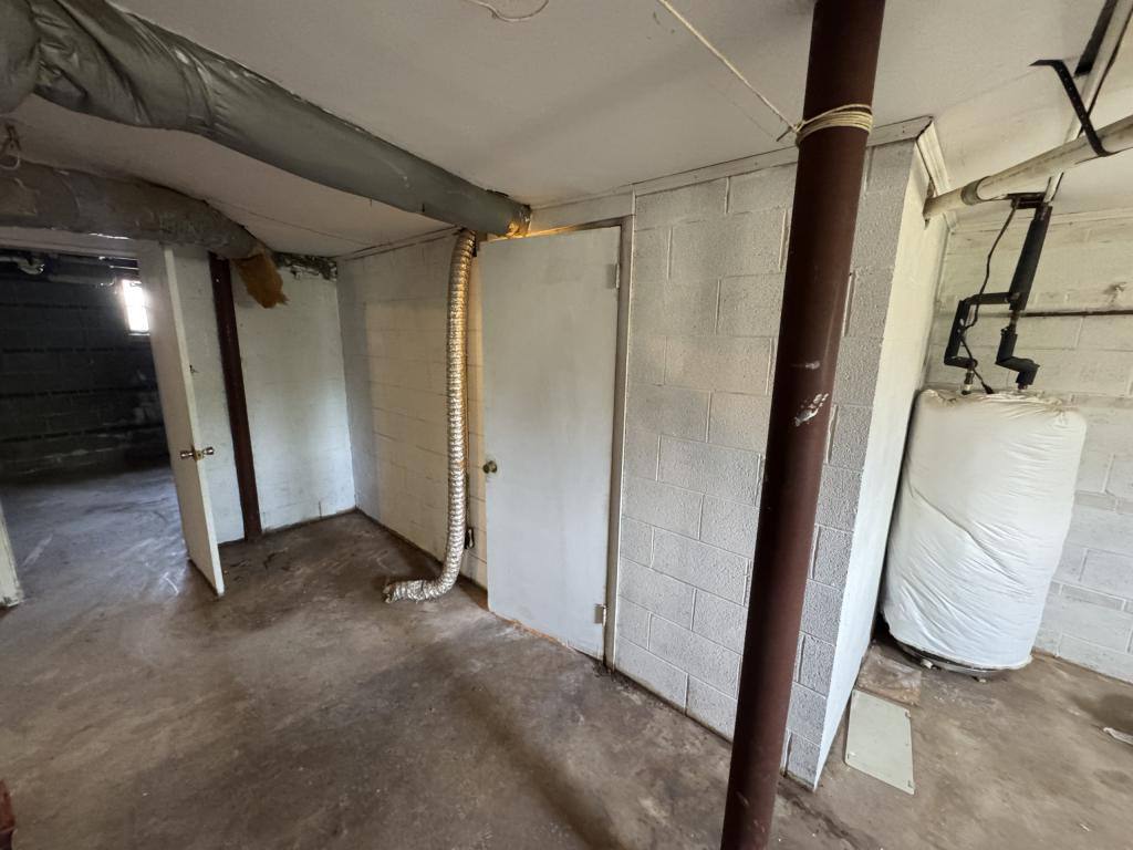 House for rent at 461 W Twenty-Sixth St, Winston Salem, NC 27105