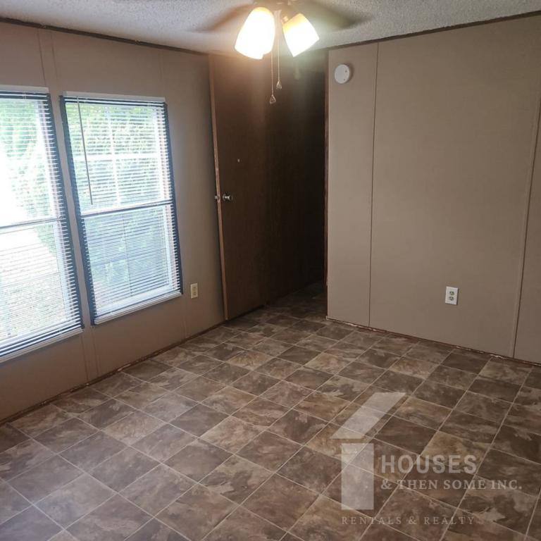House for rent at 315 Old Dunham Bridge Rd, Greenville, SC 29611