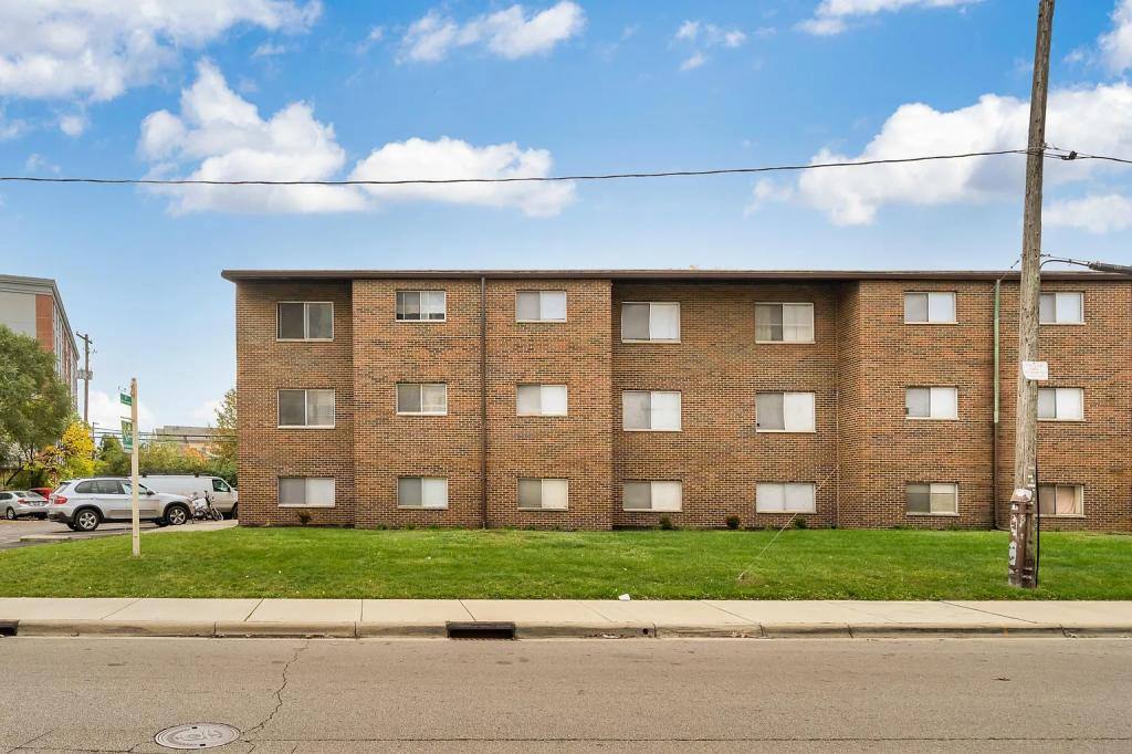 Apartment for rent at 515 Riverview Dr #101, Columbus, OH 43202
