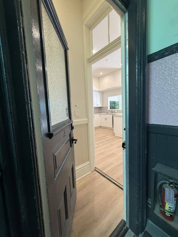 House for rent at 922 Valencia St #A, San Francisco, CA 94110