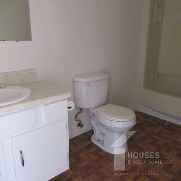 Apartment for rent at 601 W Floyd Baker Blvd #3A, Gaffney, SC 29341