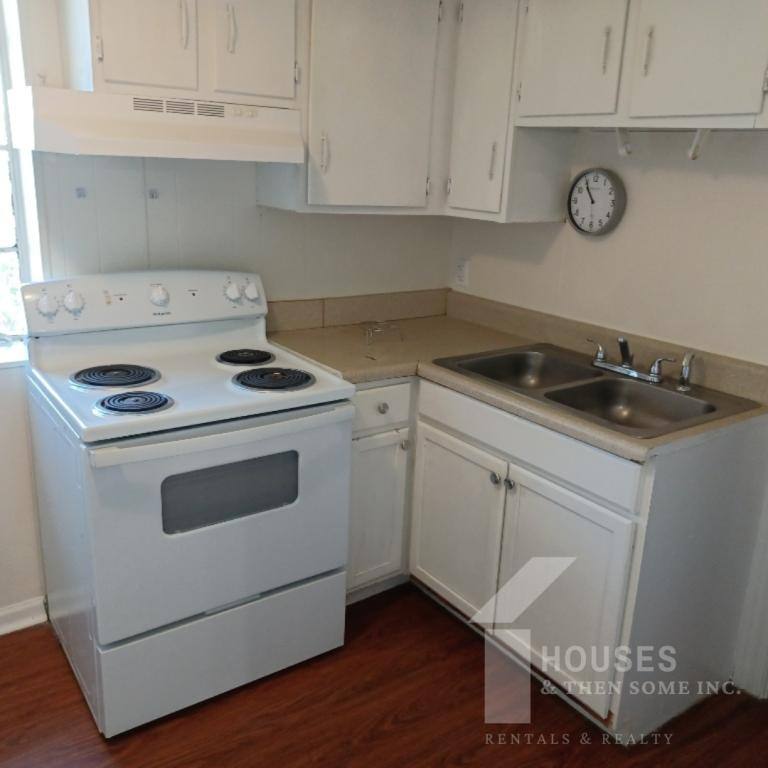 Apartment for rent at 601 W Floyd Baker Blvd #3C, Gaffney, SC 29341