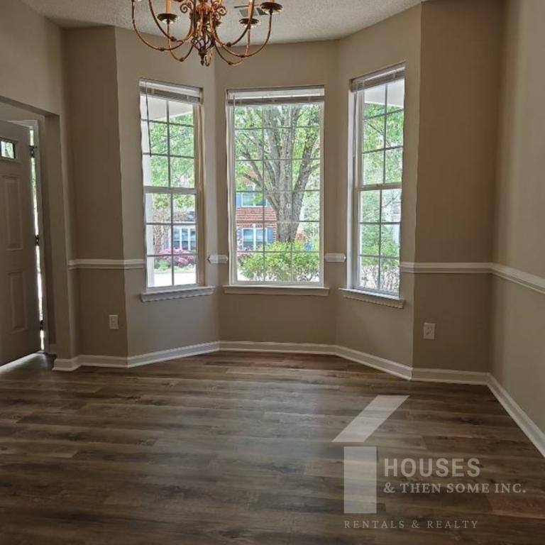 House for rent at 210 Stapleford Park Dr, Greenville, SC 29607