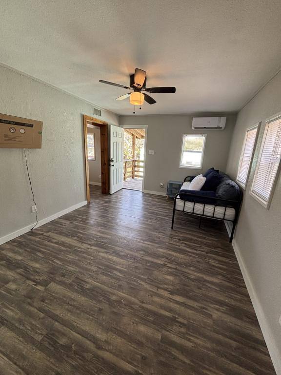 Apartment for rent at 339 S Whitney St, Aransas Pass, TX 78336