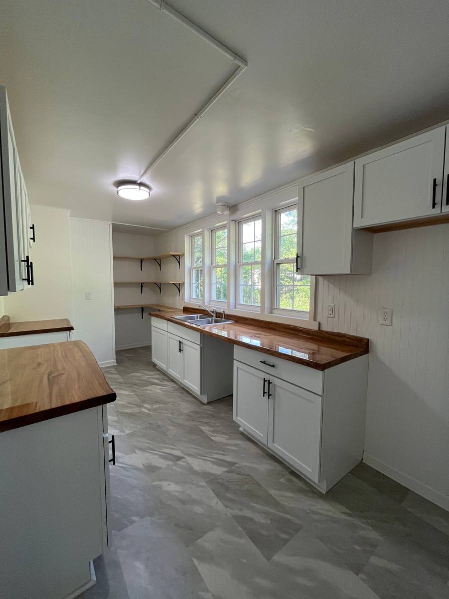 House for rent at 11687 Peckham St, Hiram, OH 44234