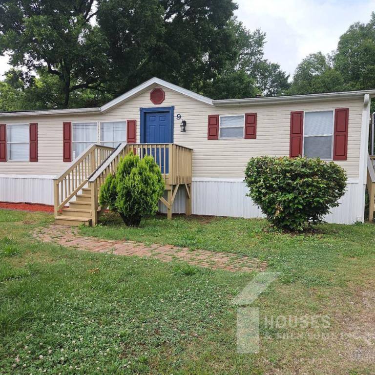 House for rent at 9 Gilreath St, Greenville, SC 29609