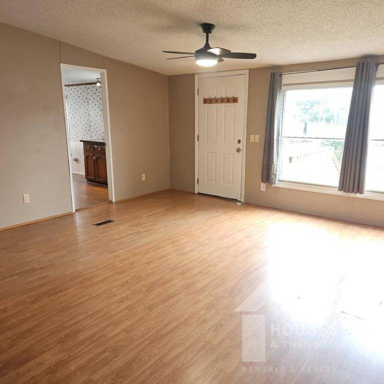 House for rent at 9 Gilreath St, Greenville, SC 29609