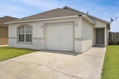 House for rent at 3435 Net Court, Jacksonville, FL 32277