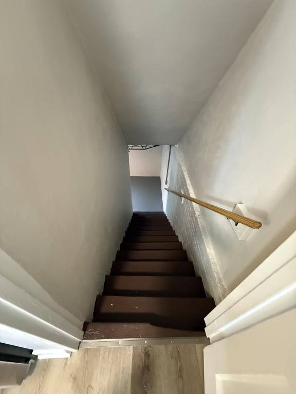 Apartment for rent at 417 Graham St, Jeffersonville, IN 47130